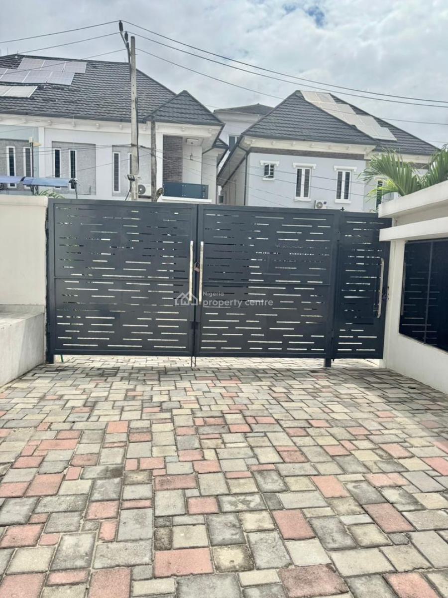 4  Bedroom Fully Detached Duplex with 2 Rooms Bq, Chevron, Lekki, Lagos, Detached Duplex for Sale