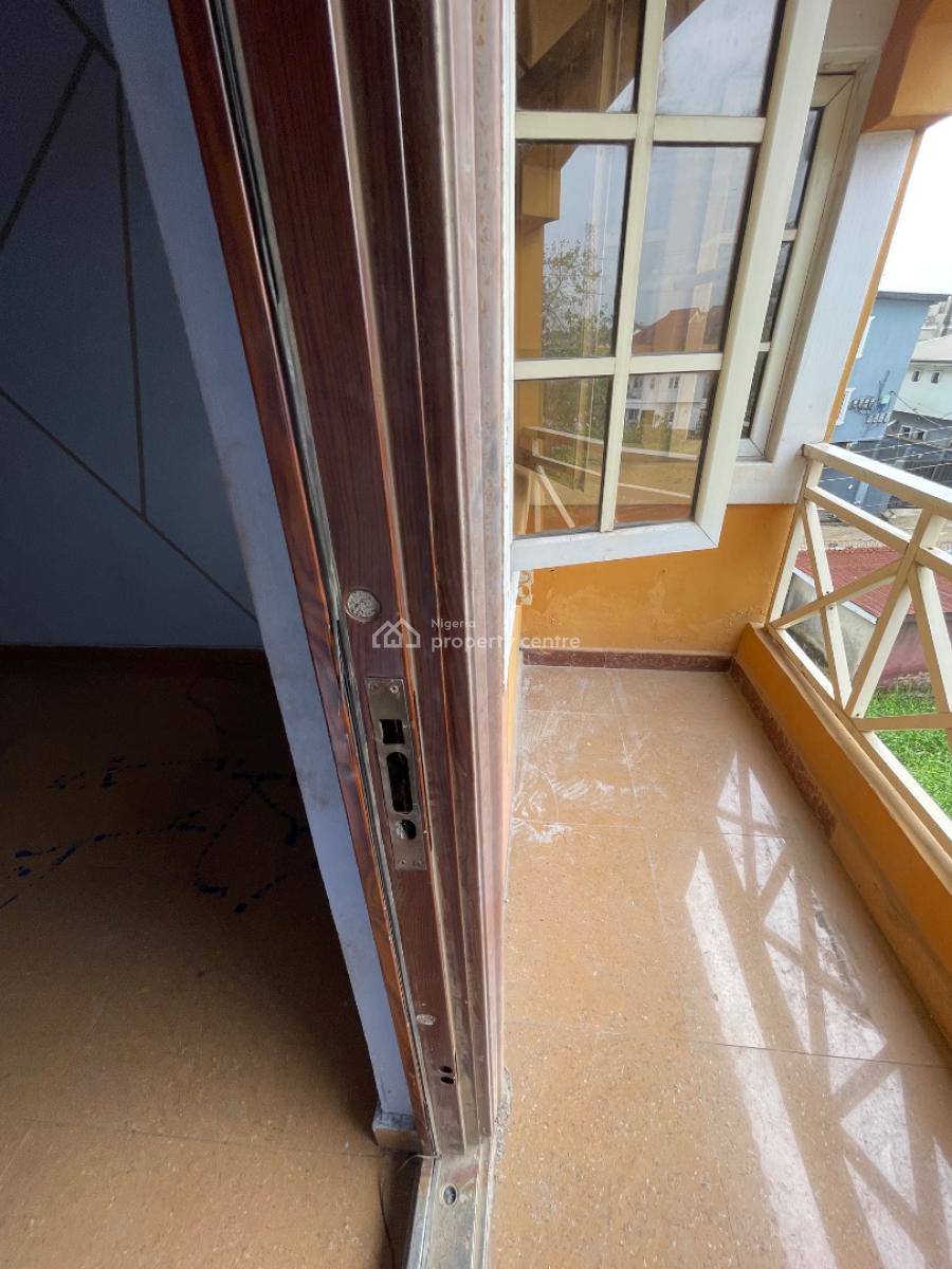 Spacious 3 Bedroom Upstairs Apartment, Sholuyi Estate, Gbagada, Lagos, Flat / Apartment for Rent