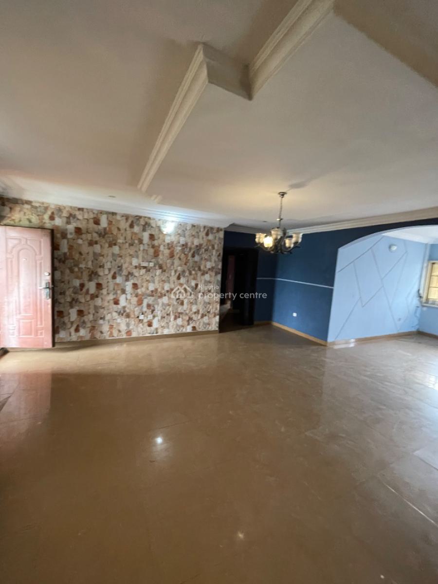 Spacious 3 Bedroom Upstairs Apartment, Sholuyi Estate, Gbagada, Lagos, Flat / Apartment for Rent