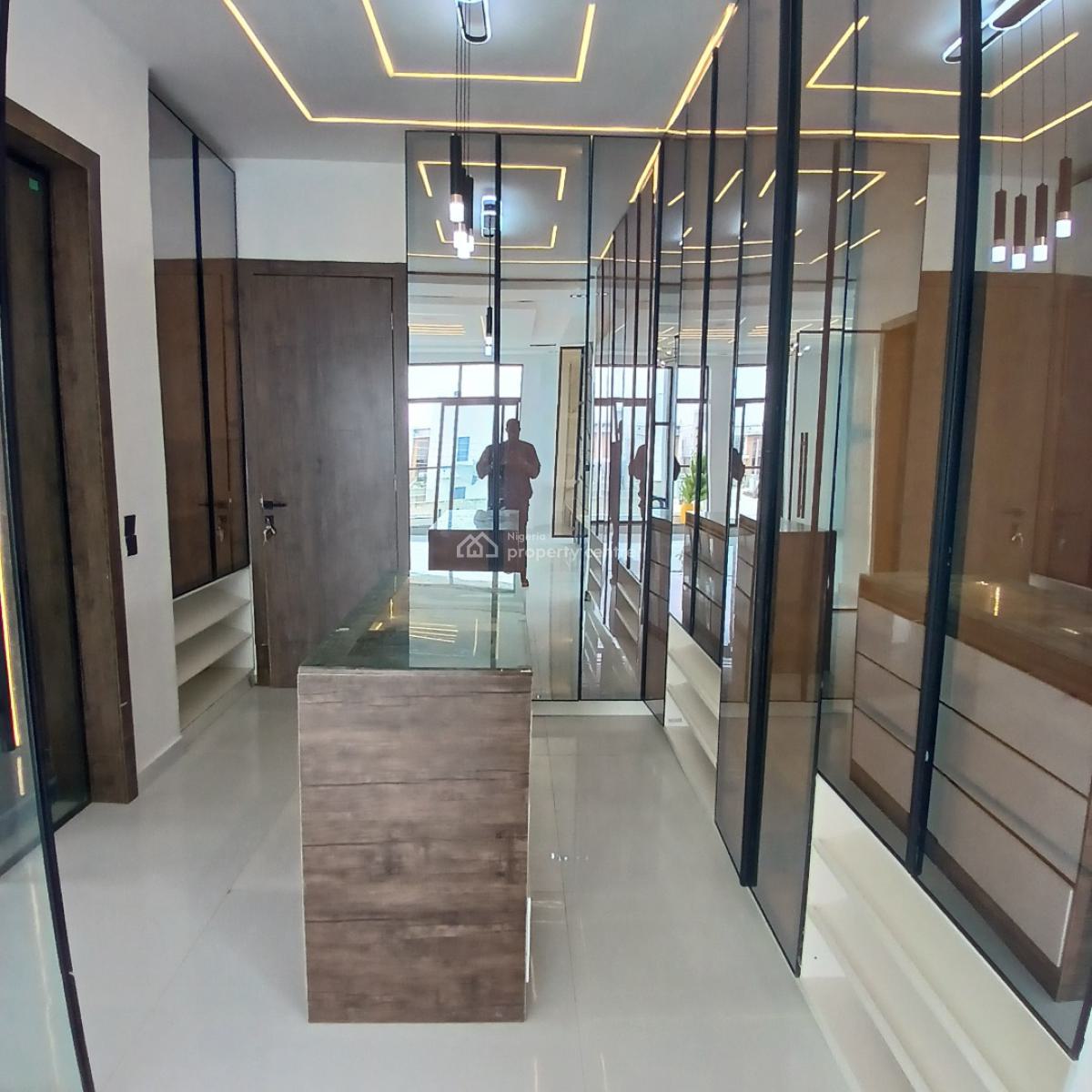 Magnificent 5-bedroom Duplex with Swimming Pool & Bq, Lekki, Lagos, Detached Duplex for Sale