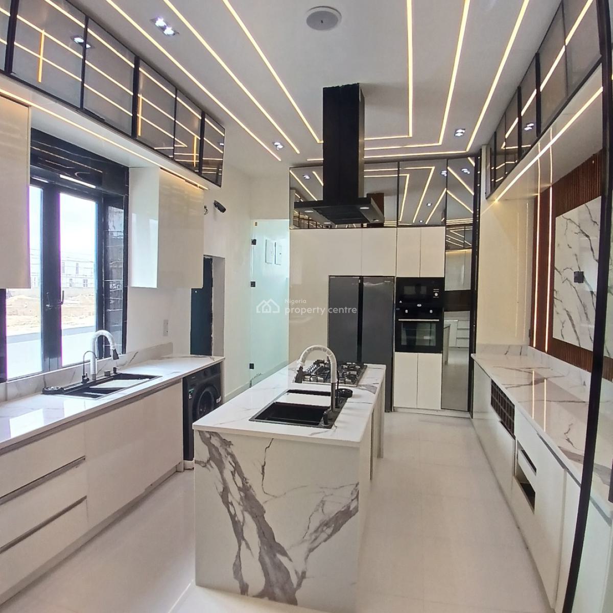 Magnificent 5-bedroom Duplex with Swimming Pool & Bq, Lekki, Lagos, Detached Duplex for Sale