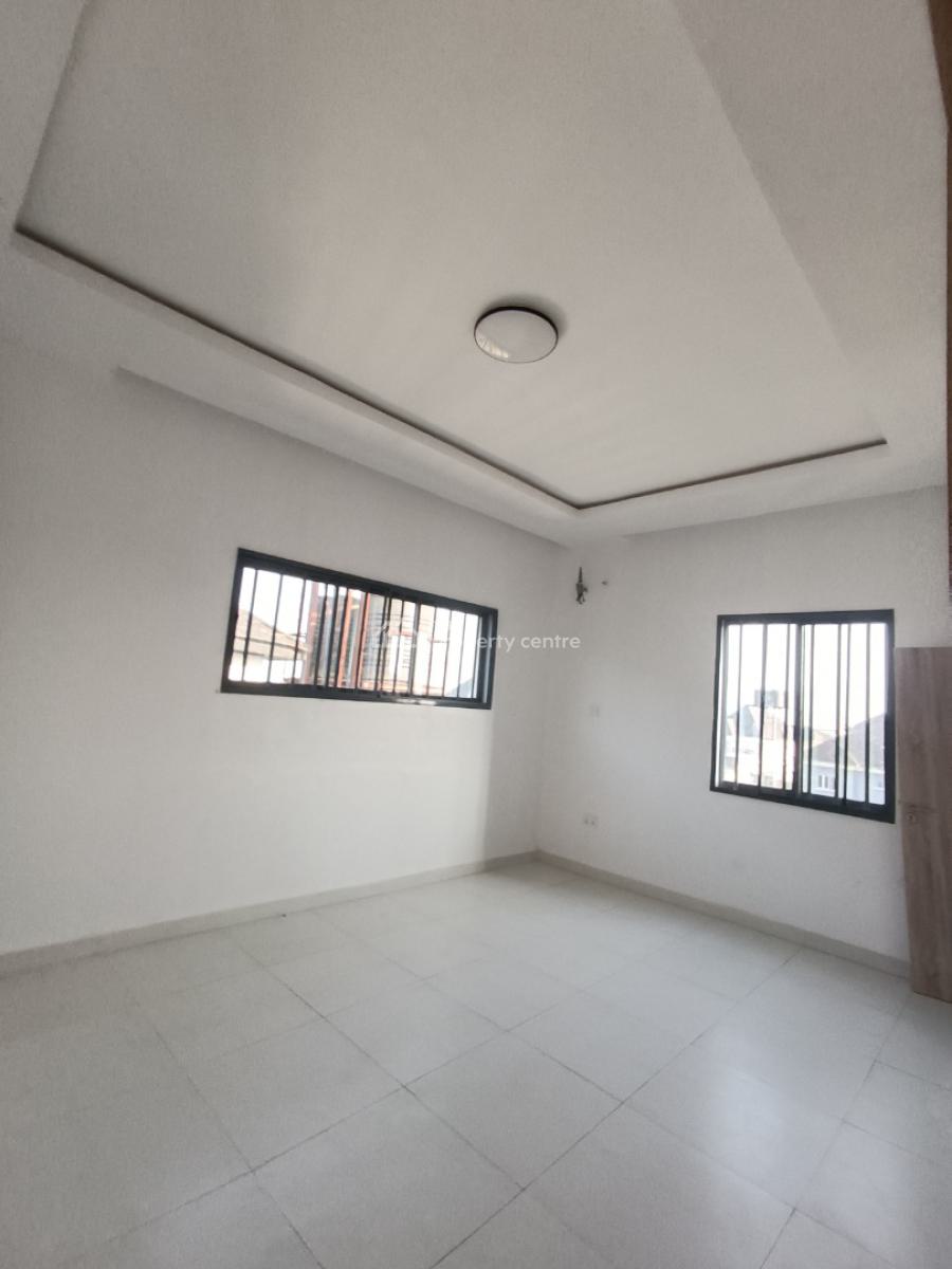 a Standard 2 Bedroom Flat, Lekki Phase 2, Lekki, Lagos, Flat / Apartment for Rent