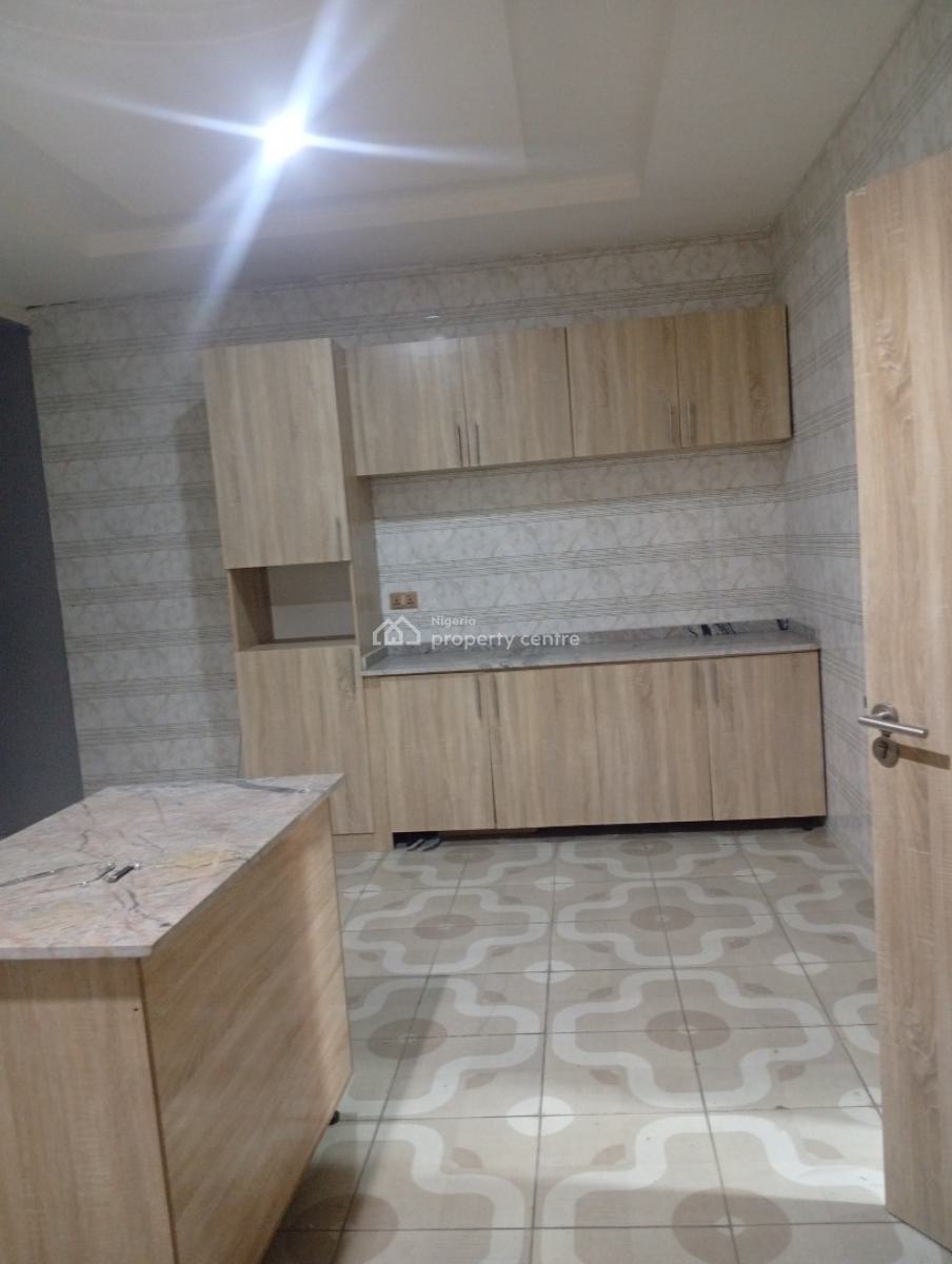 4 Bedroom Terrace Duplex, Guzape District, Abuja, Terraced Duplex for Sale
