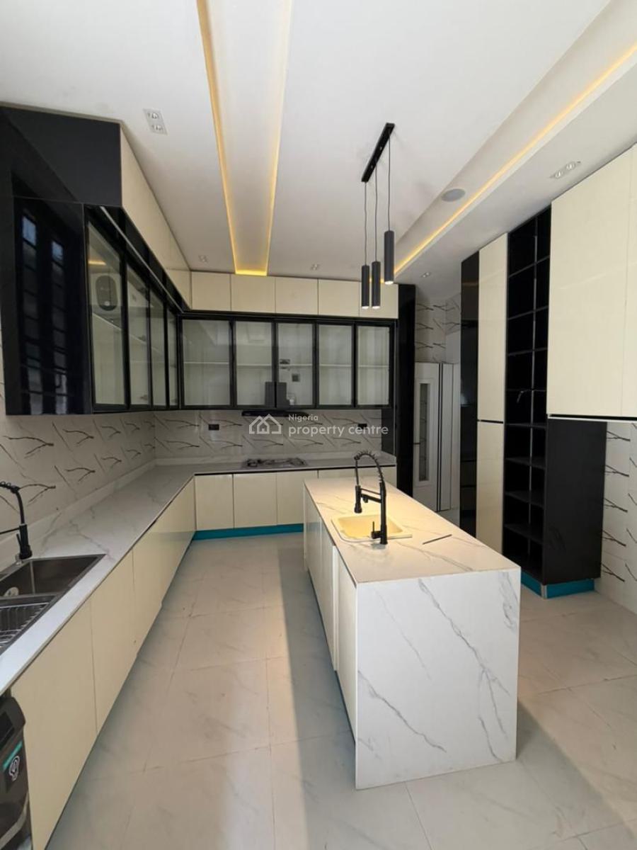 5 Bedroom Detached Home with Swimming Pool and Rooftop Terrace, Idado Estate, Lekki, Lagos, Detached Duplex for Sale