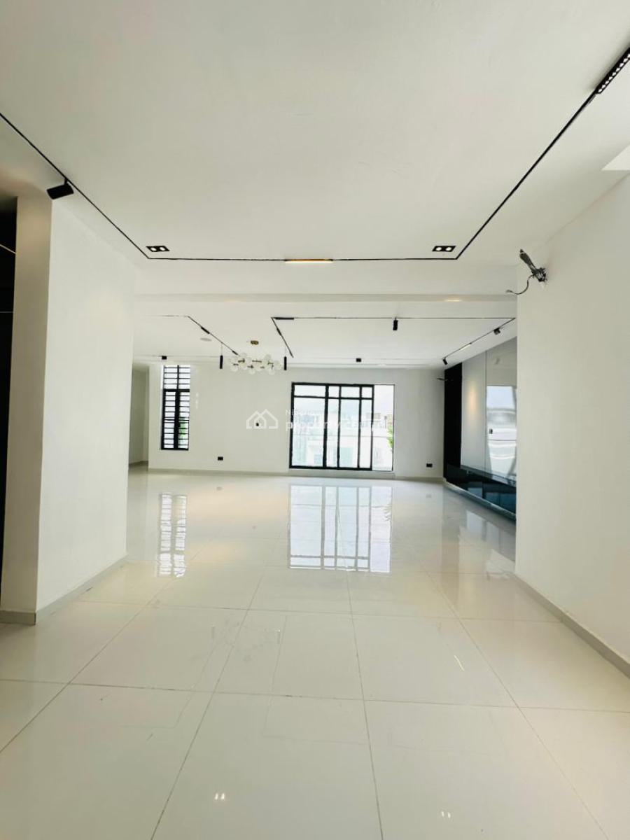 Exclusively Built 5 Bedroom Detached Duplex with Bq, & Swimming Pool, Chevron, Lekki, Lagos, Detached Duplex for Sale