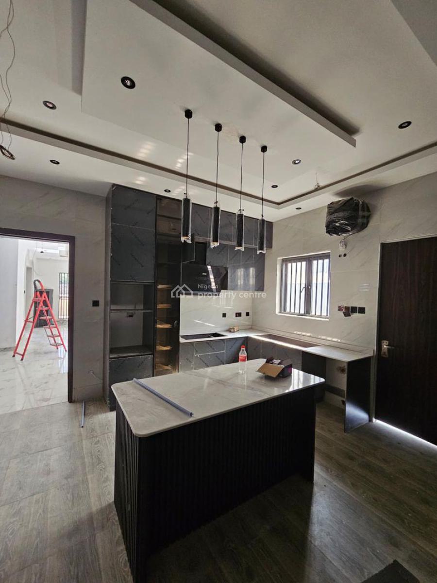 Beautifully Built 5 Bedroom Fully Detached Duplex with Bq, Ikeja Gra, Ikeja, Lagos, Detached Duplex for Sale