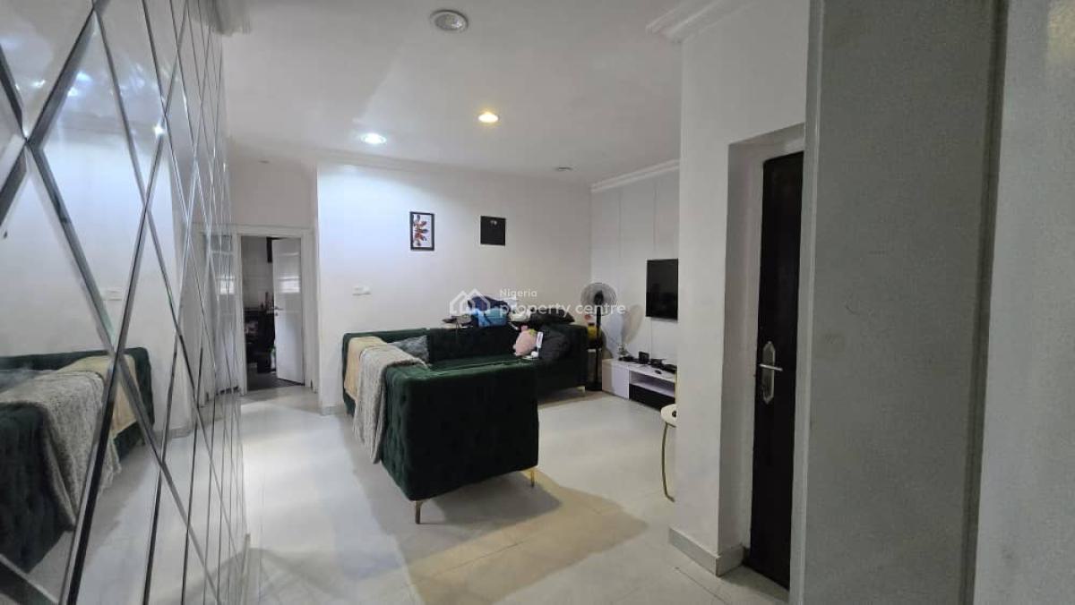 Furnished 2 Bedrooms Apartment, Plantinum Way, Ikate, Lekki, Lagos, Flat / Apartment for Rent