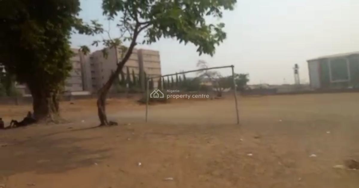 9,741.49sqmter. Both C of O and R of O I, Scc Construction, Jabi, Abuja, Land for Sale