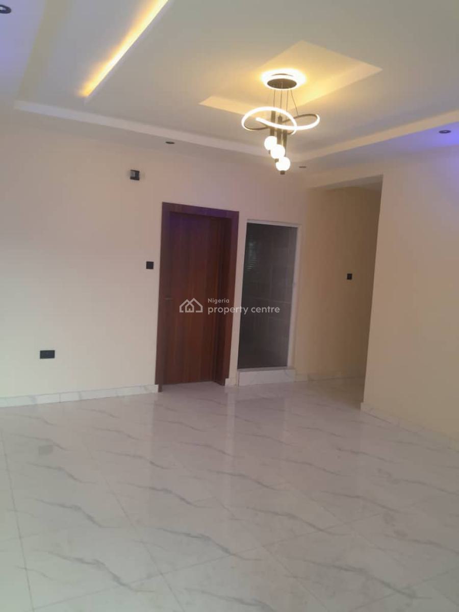 Executive  Brand New 2 Bedroom Flat, Abayomi Close, Kolaq Bus Stop, Ojodu Berger, Ojodu, Lagos, Flat / Apartment for Rent