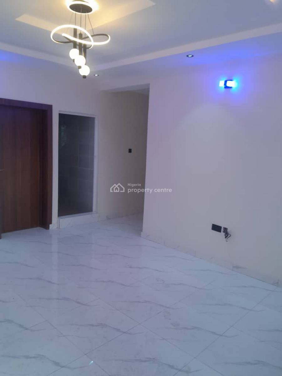 Executive  Brand New 2 Bedroom Flat, Abayomi Close, Kolaq Bus Stop, Ojodu Berger, Ojodu, Lagos, Flat / Apartment for Rent