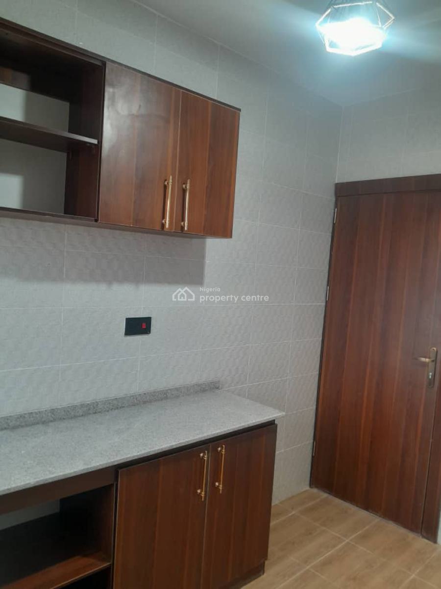 Executive  Brand New 2 Bedroom Flat, Abayomi Close, Kolaq Bus Stop, Ojodu Berger, Ojodu, Lagos, Flat / Apartment for Rent