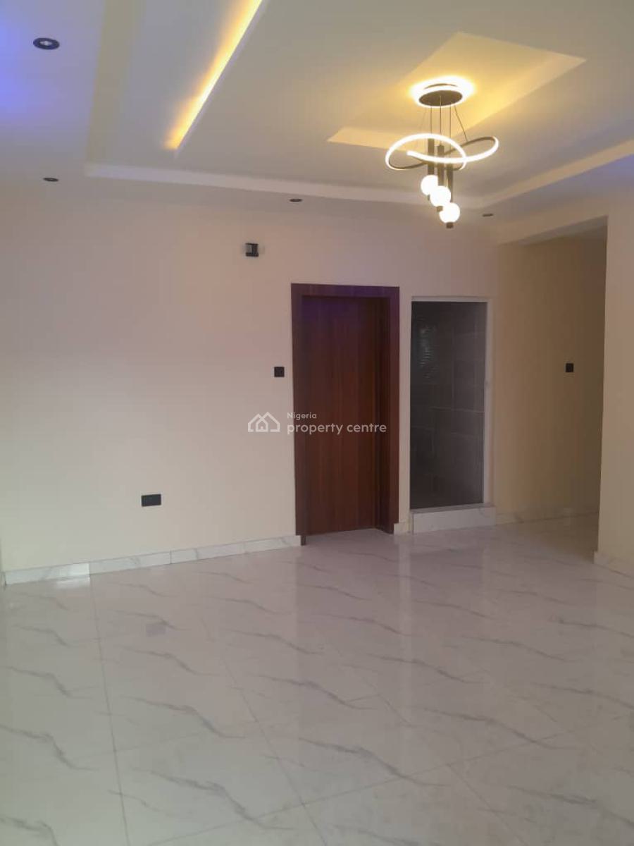 Executive  Brand New 2 Bedroom Flat, Abayomi Close, Kolaq Bus Stop, Ojodu Berger, Ojodu, Lagos, Flat / Apartment for Rent