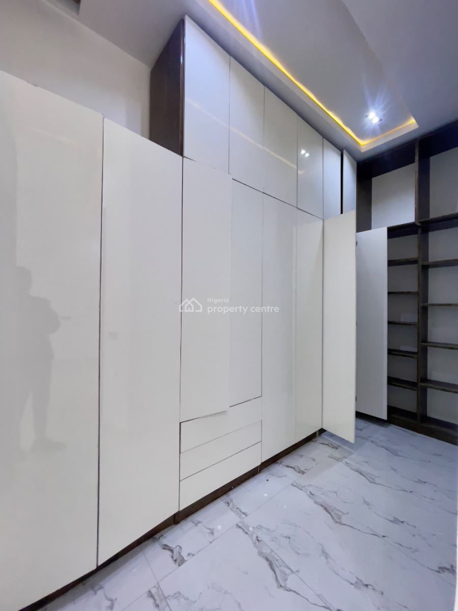 Absolutely Decent 3 Bedroom Terrace Duplex with Bq, Ikota, Lekki, Lagos, Terraced Duplex for Sale