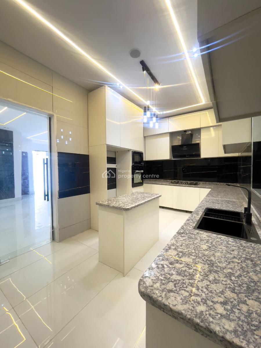 Value Centric Pretty Decent 4 Bedroom Semi-detached Duplex with Bq, Ajah, Lagos, Semi-detached Duplex for Sale