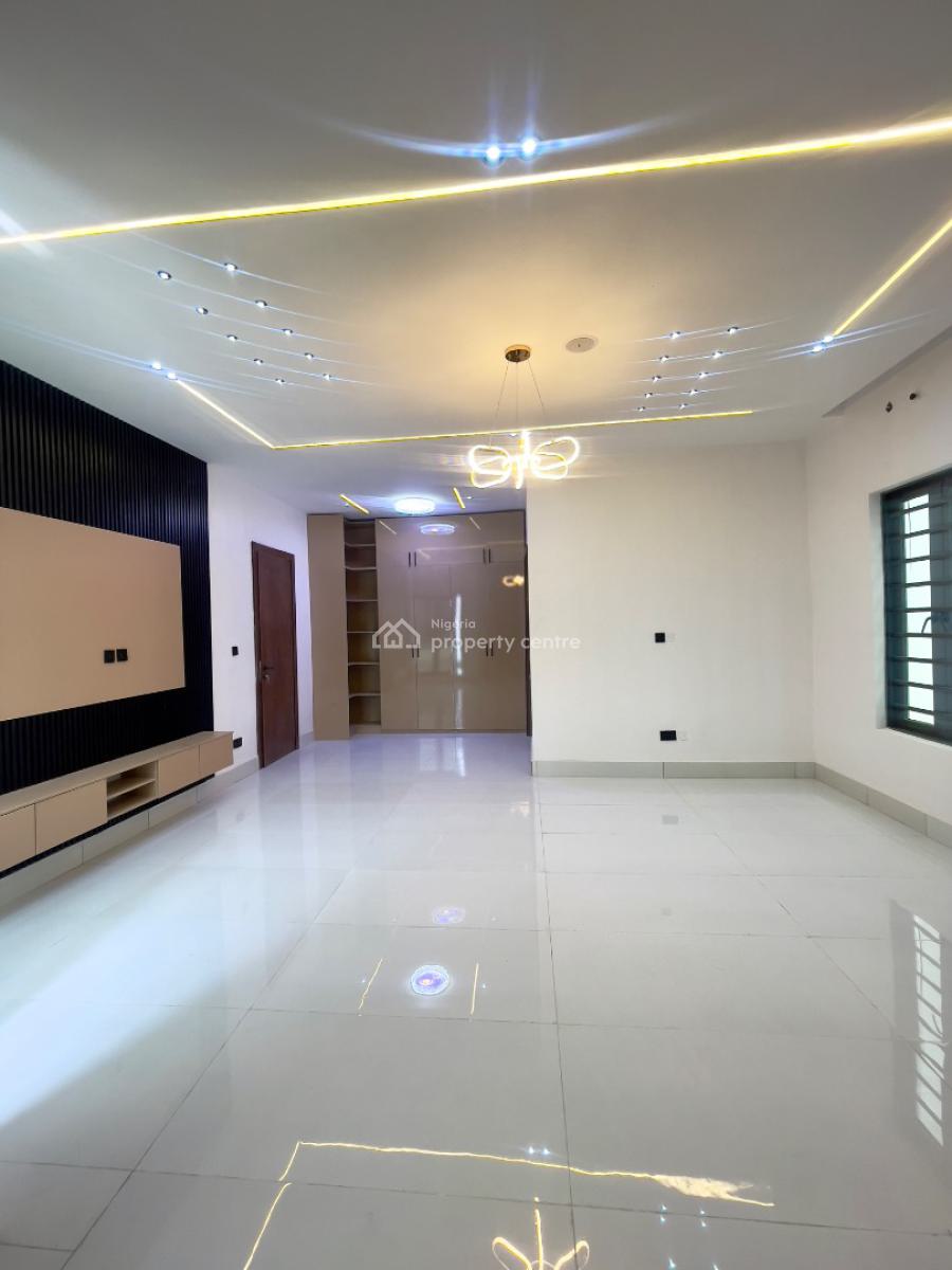 Value Centric Pretty Decent 4 Bedroom Semi-detached Duplex with Bq, Ajah, Lagos, Semi-detached Duplex for Sale