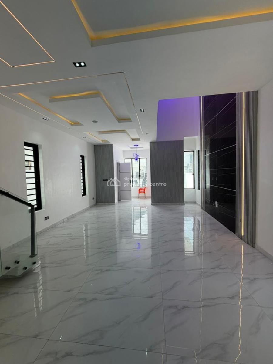5 Bedroom Detached Home with Swimming Pool and Rooftop Terrace, Ologolo, Lekki, Lagos, Detached Duplex for Sale