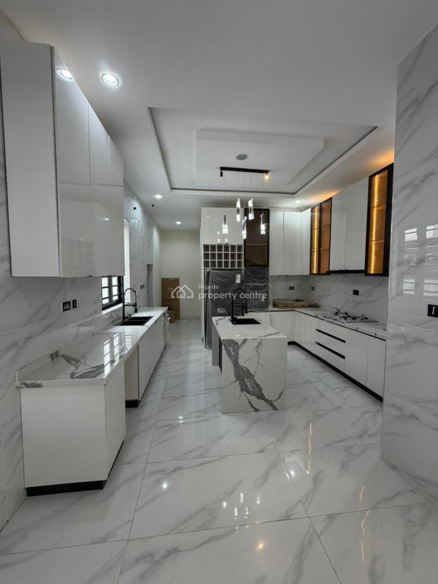 5 Bedroom Detached Home with Swimming Pool and Rooftop Terrace, Ologolo, Lekki, Lagos, Detached Duplex for Sale