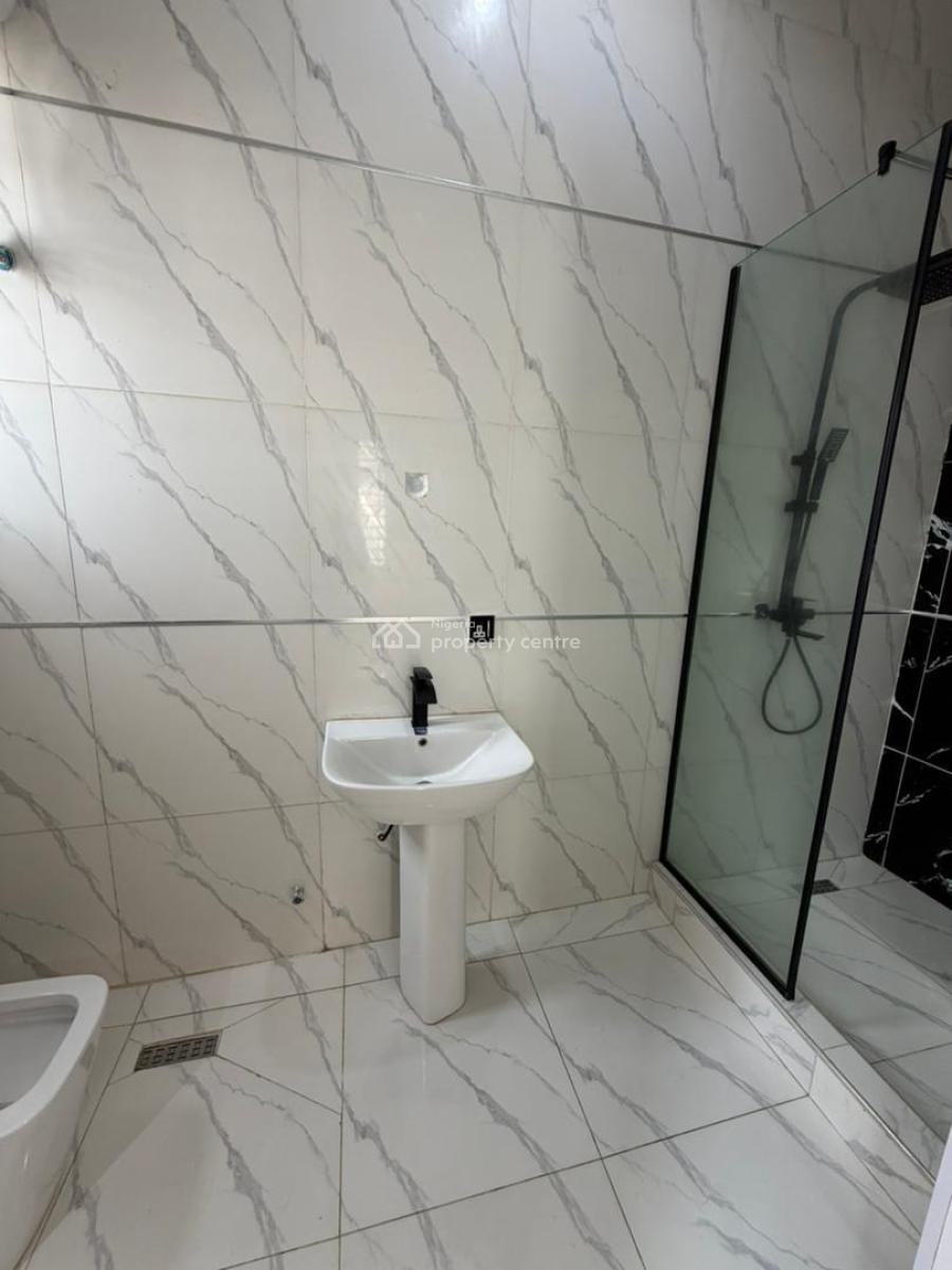 5 Bedroom Detached Home with Swimming Pool and Rooftop Terrace, Ologolo, Lekki, Lagos, Detached Duplex for Sale