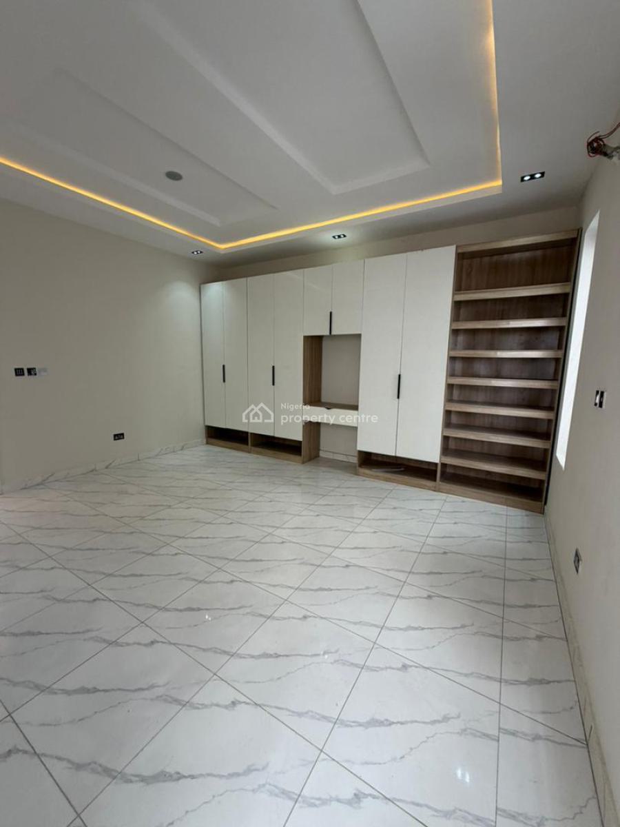 5 Bedroom Detached Home with Swimming Pool and Rooftop Terrace, Ologolo, Lekki, Lagos, Detached Duplex for Sale