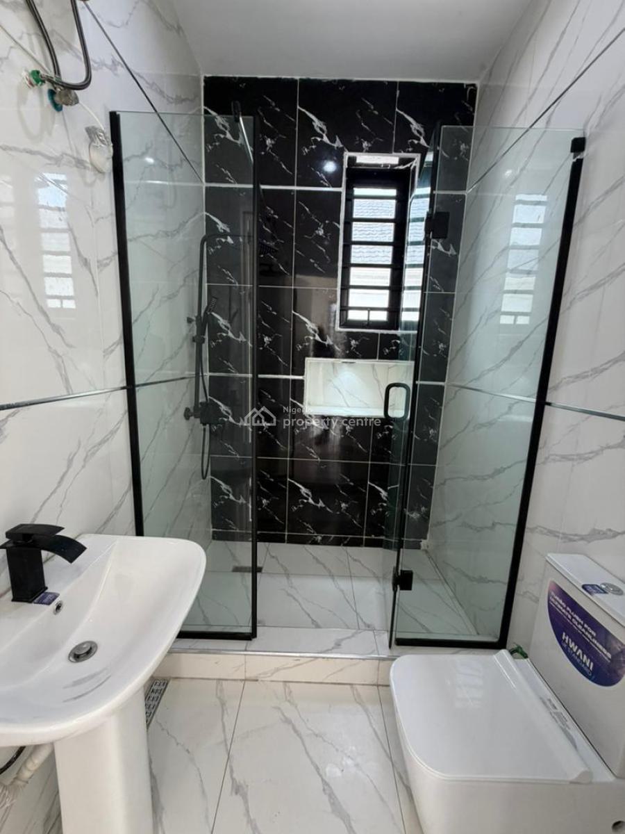 5 Bedroom Detached Home with Swimming Pool and Rooftop Terrace, Ologolo, Lekki, Lagos, Detached Duplex for Sale