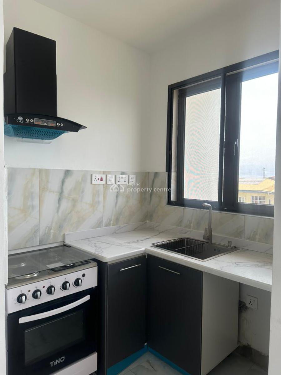1 Bedroom Apartment, Ikate, Lekki, Lagos, Mini Flat (room and Parlour) for Rent