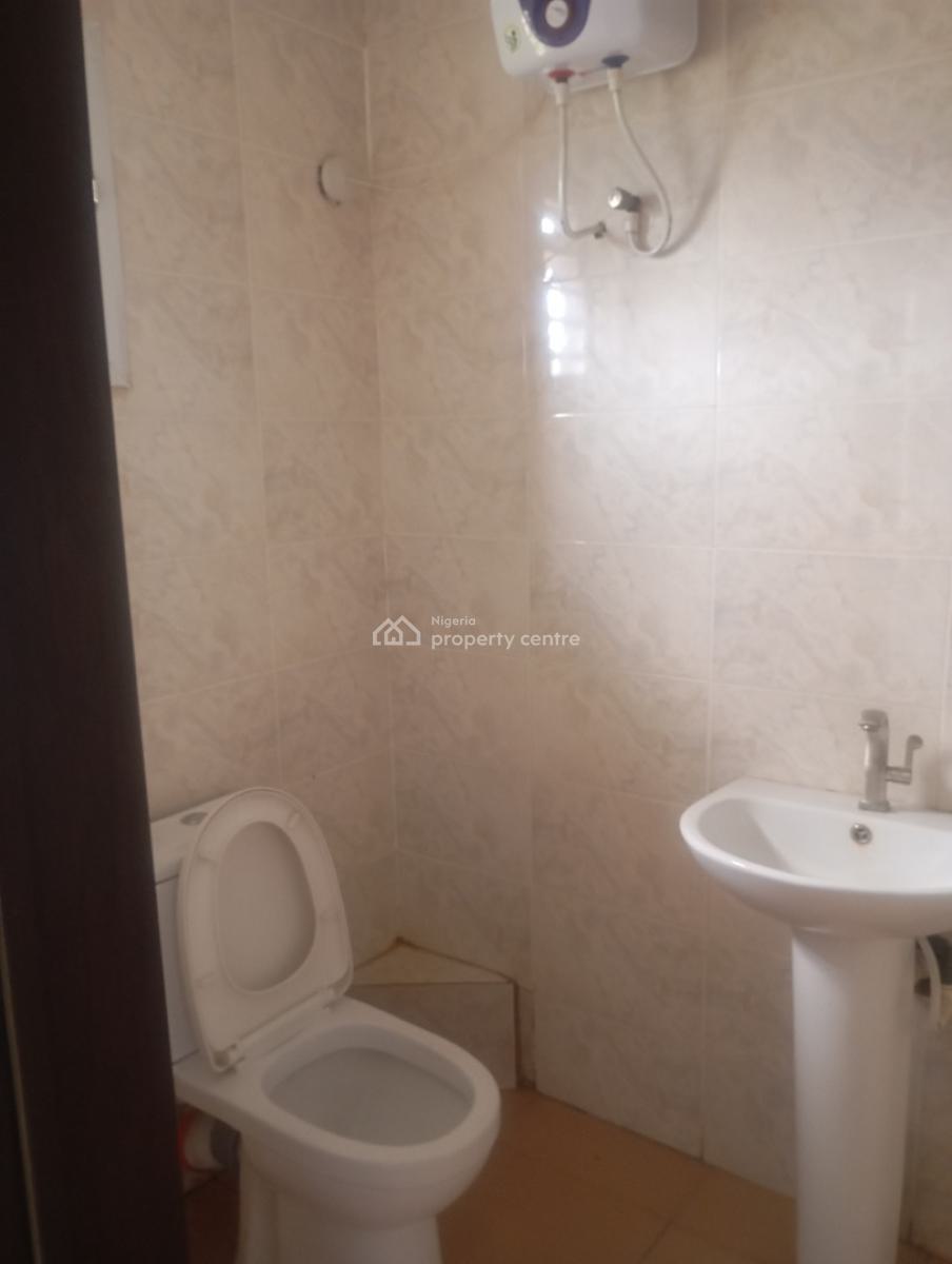 Well Finished  2-bedroom Ensuite Apartment, General Paint, Ajah, Lagos, Flat / Apartment for Rent