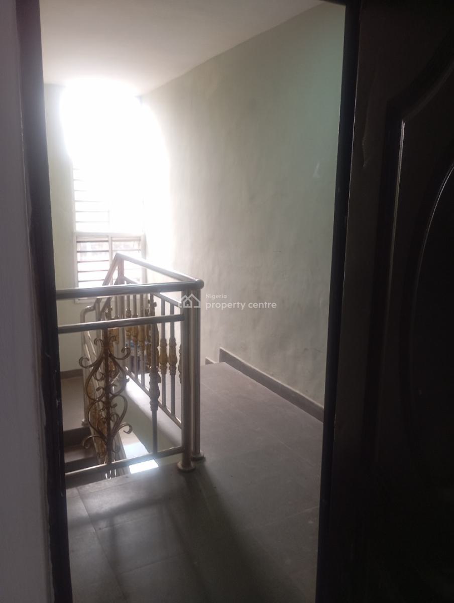 Well Finished  2-bedroom Ensuite Apartment, General Paint, Ajah, Lagos, Flat / Apartment for Rent