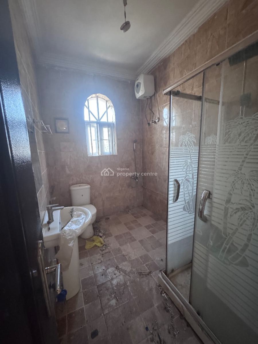 Exquisitely Finished and Spacious 3 Bedroom Flat, Life Camp, Abuja, Flat / Apartment for Rent