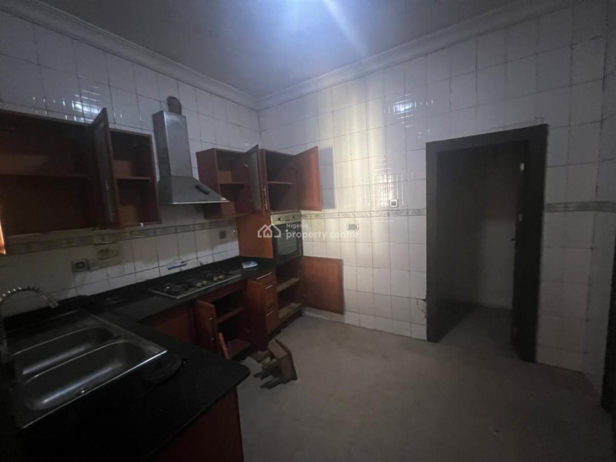 Self Compound 3 Bedroom Terrace Duplex with Bq, Ikota, Lekki, Lagos, Terraced Duplex for Rent