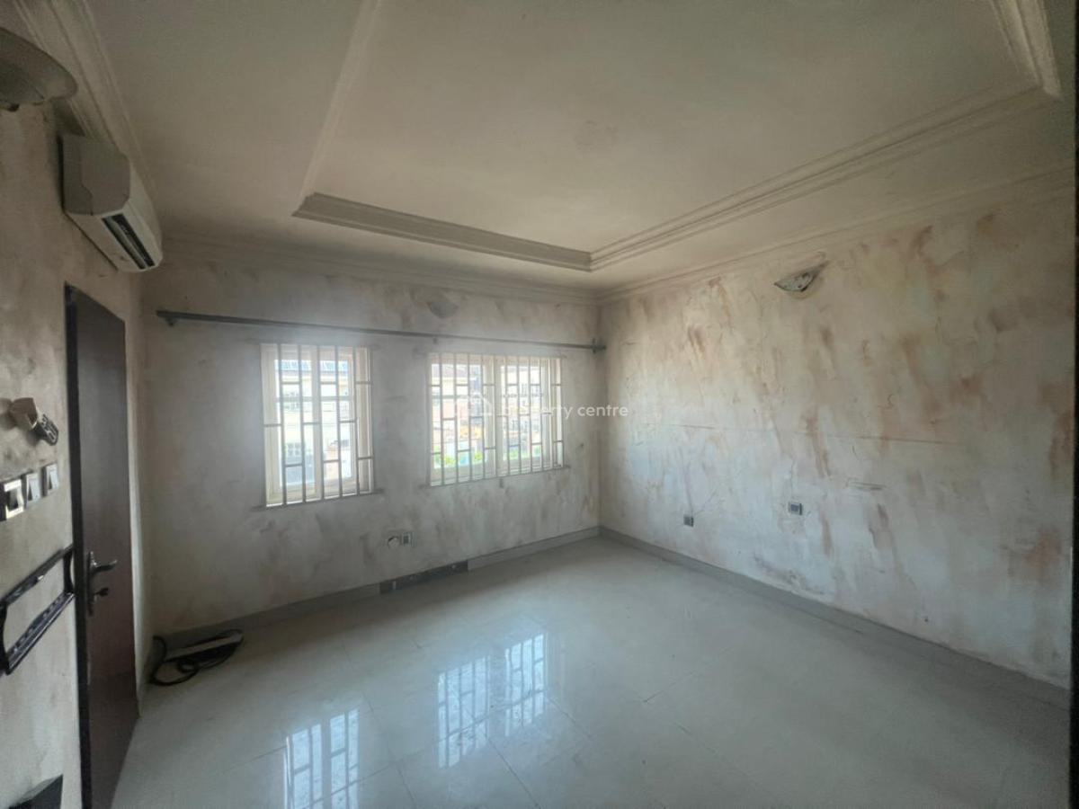 Self Compound 3 Bedroom Terrace Duplex with Bq, Ikota, Lekki, Lagos, Terraced Duplex for Rent