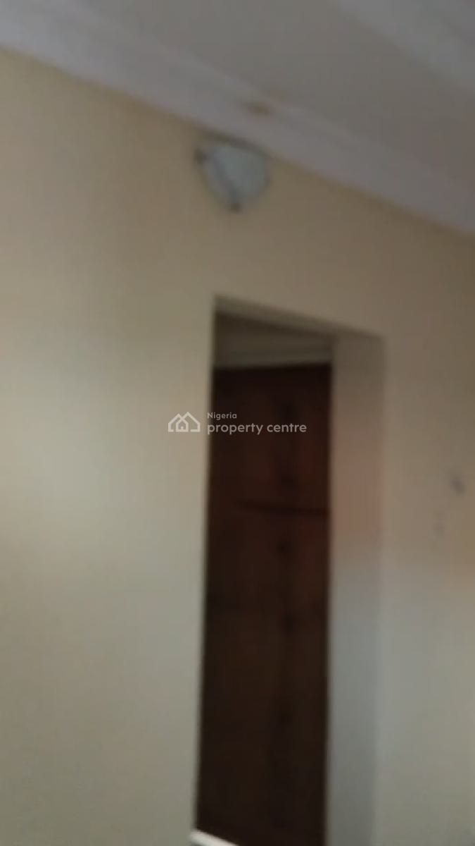 Well Maintained 2 Bedroom Flat, Igando, Bogije, Ibeju Lekki, Lagos, Flat / Apartment for Rent