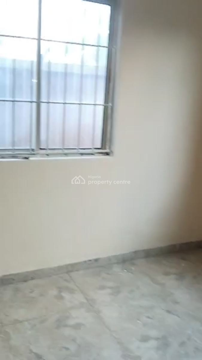 Well Maintained 2 Bedroom Flat, Igando, Bogije, Ibeju Lekki, Lagos, Flat / Apartment for Rent