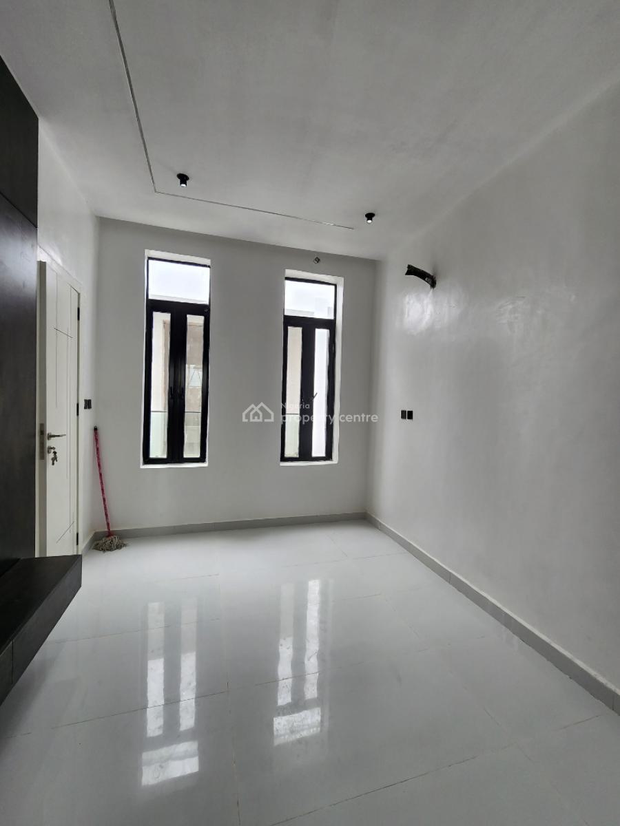 Beautiful 5 Bedroom Detached Duplex with Bq, Pool, Ajah, Lagos, Detached Duplex for Sale