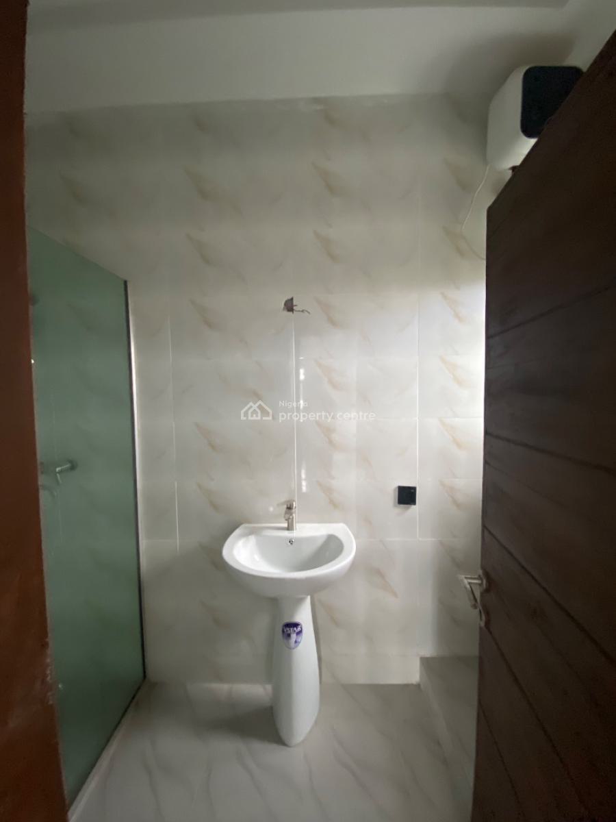 Luxury 2 Bedroom Apartment, Sangotedo, Ajah, Lagos, Flat / Apartment for Sale