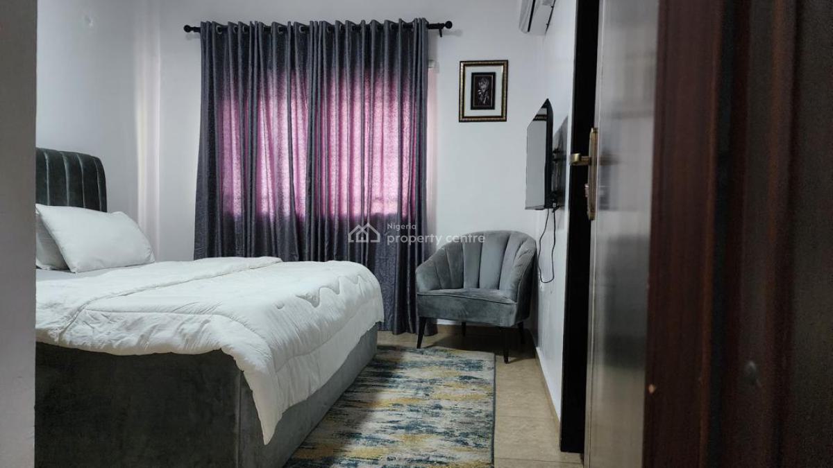 Furnished 3 Bedrooms Apartment, Lekki Phase 1, Lekki, Lagos, Flat / Apartment for Rent