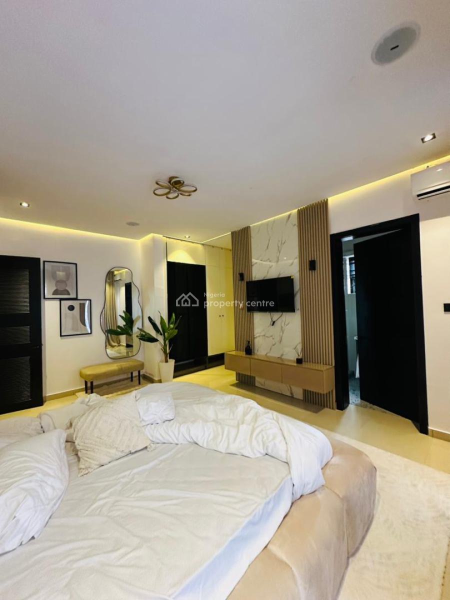 Exquisite 2 Bedroom Apartment, Lekki Phase 1, Lekki, Lagos, Flat / Apartment Short Let