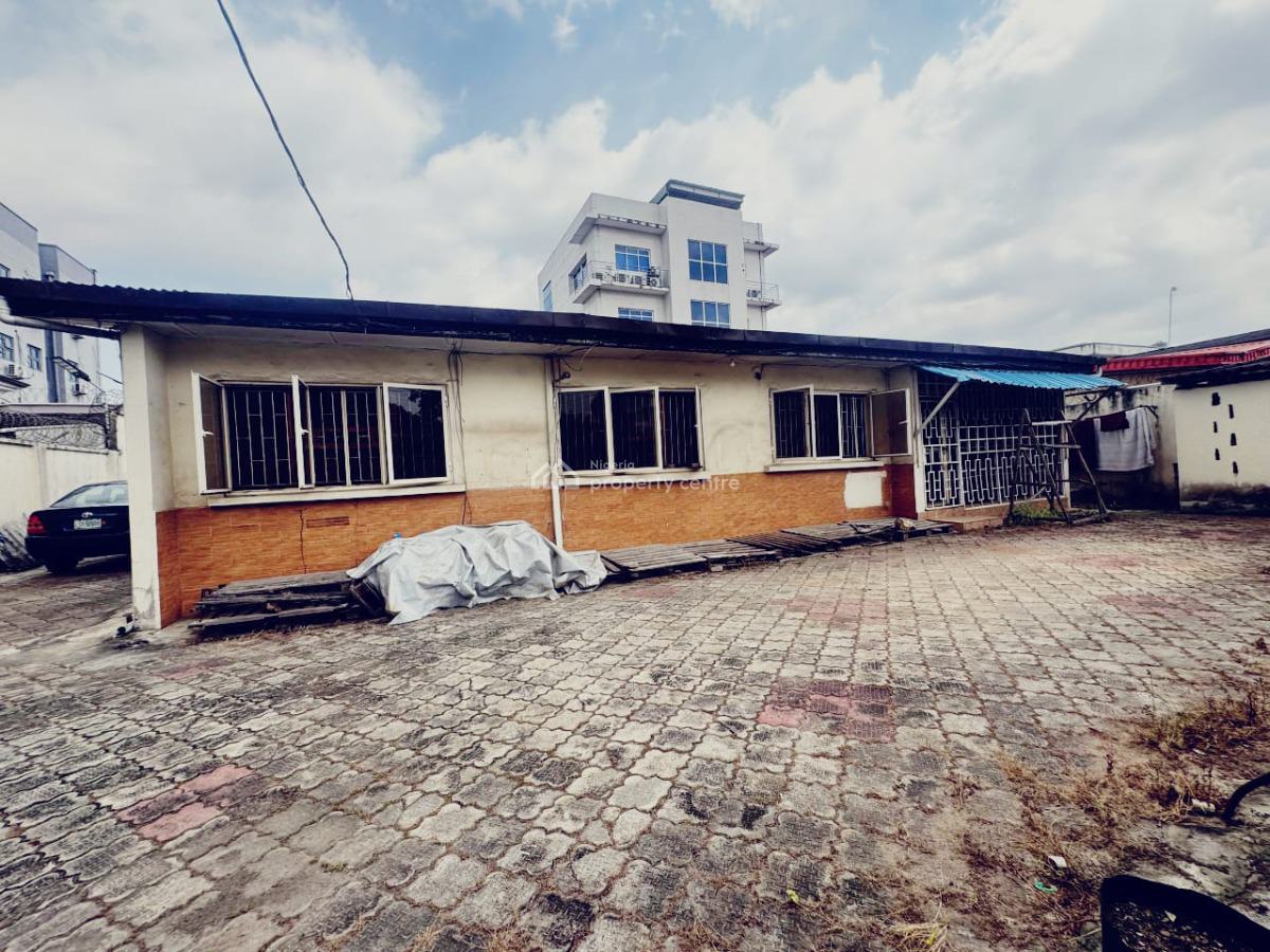 Land Measuring 515sqm with Detached Bungalow Available, Adeniyi Jones, Ikeja, Lagos, Land for Sale