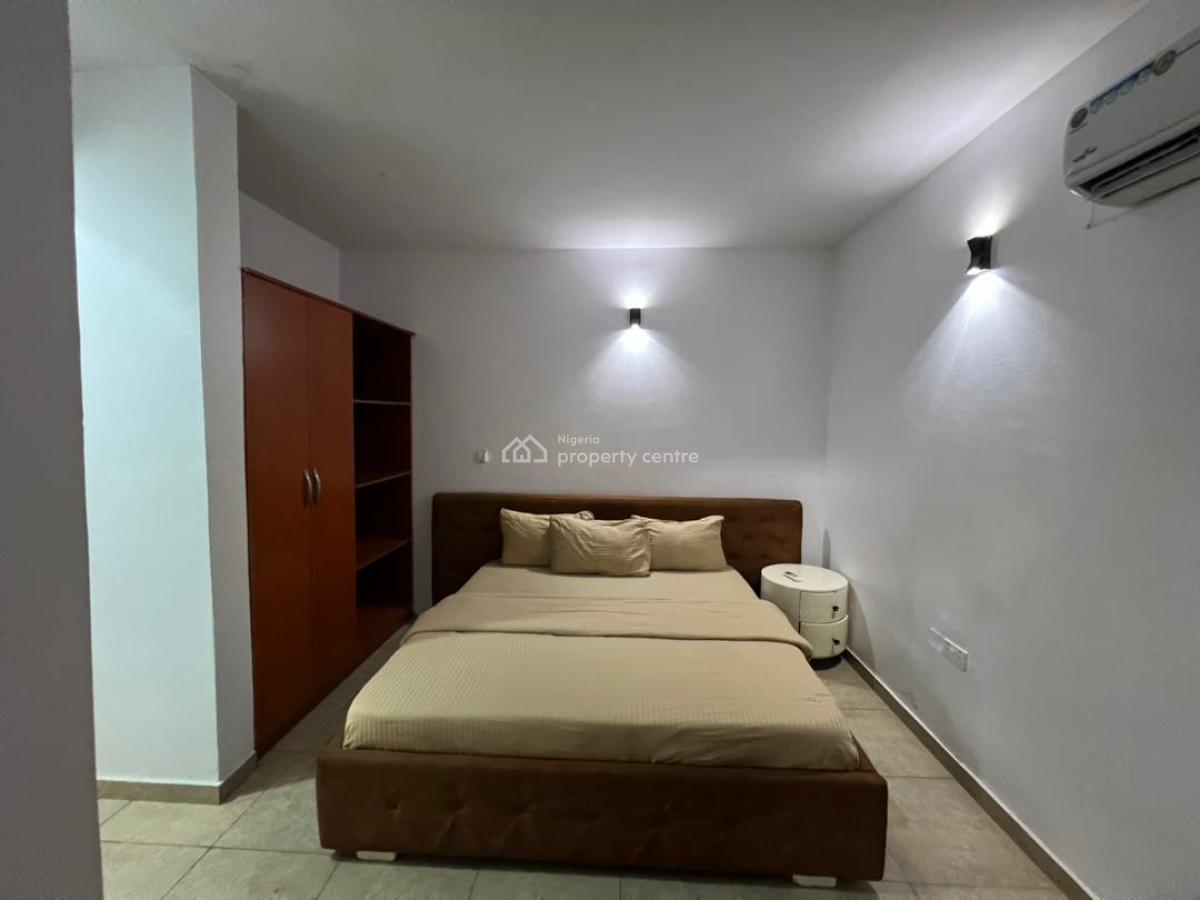 3 Bedrooms Apartment, Lekki Phase 1, Lekki, Lagos, Flat / Apartment for Rent