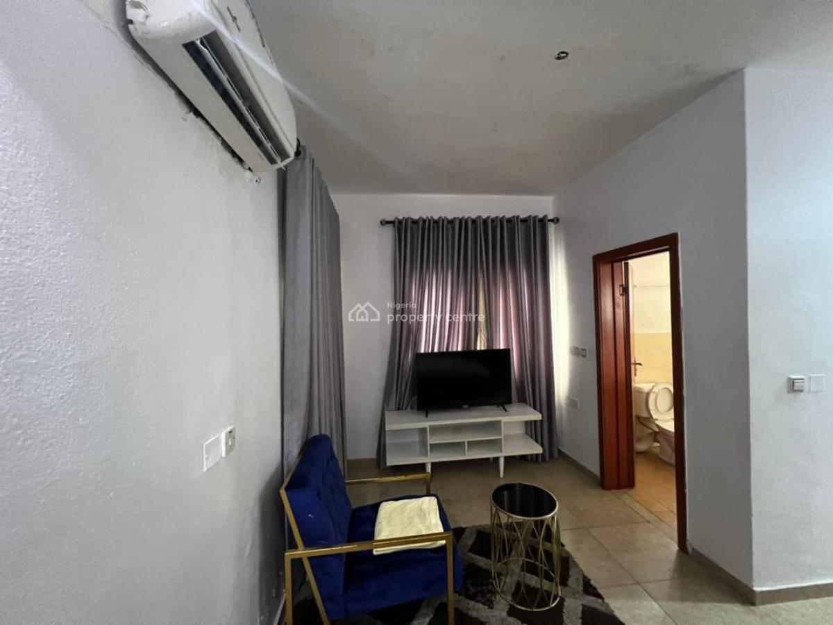 3 Bedrooms Apartment, Lekki Phase 1, Lekki, Lagos, Flat / Apartment for Rent