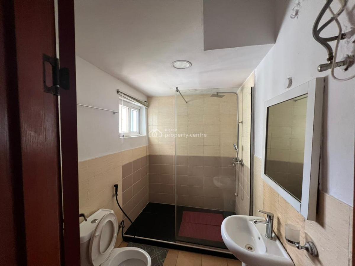 3 Bedrooms Apartment, Lekki Phase 1, Lekki, Lagos, Flat / Apartment for Rent