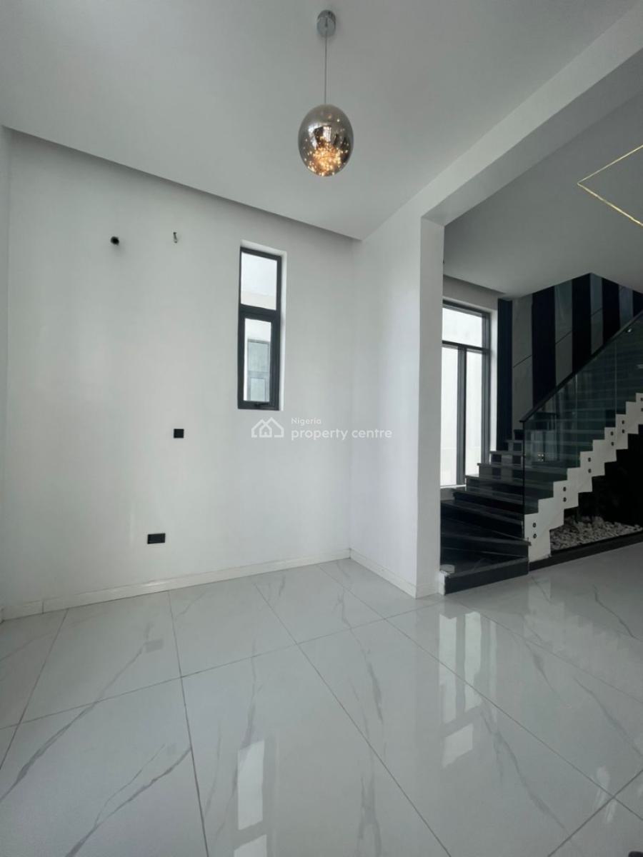 Exquisite 5 Bedroom Duplex with a Pool,bq.gym and Cinema, Chevron, Lekki, Lagos, House for Sale