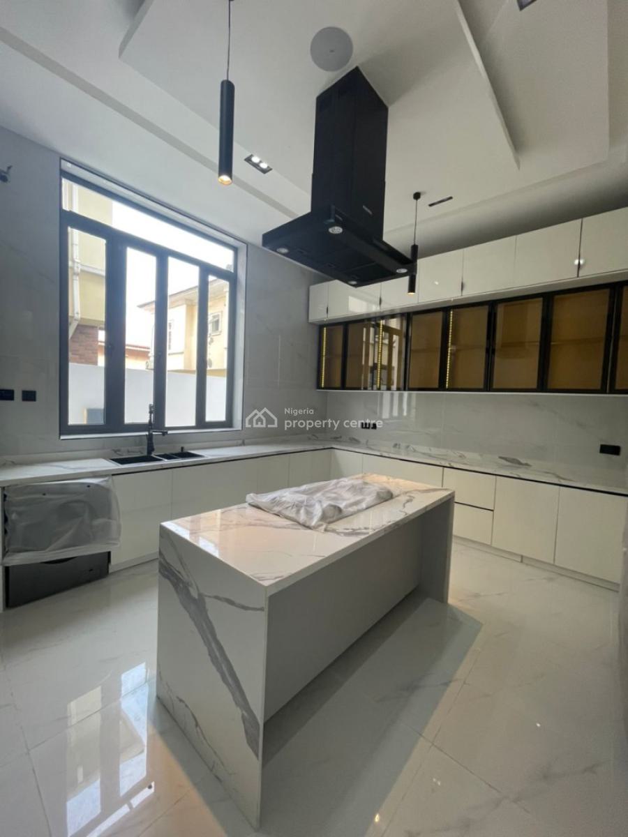 Exquisite 5 Bedroom Duplex with a Pool,bq.gym and Cinema, Chevron, Lekki, Lagos, House for Sale