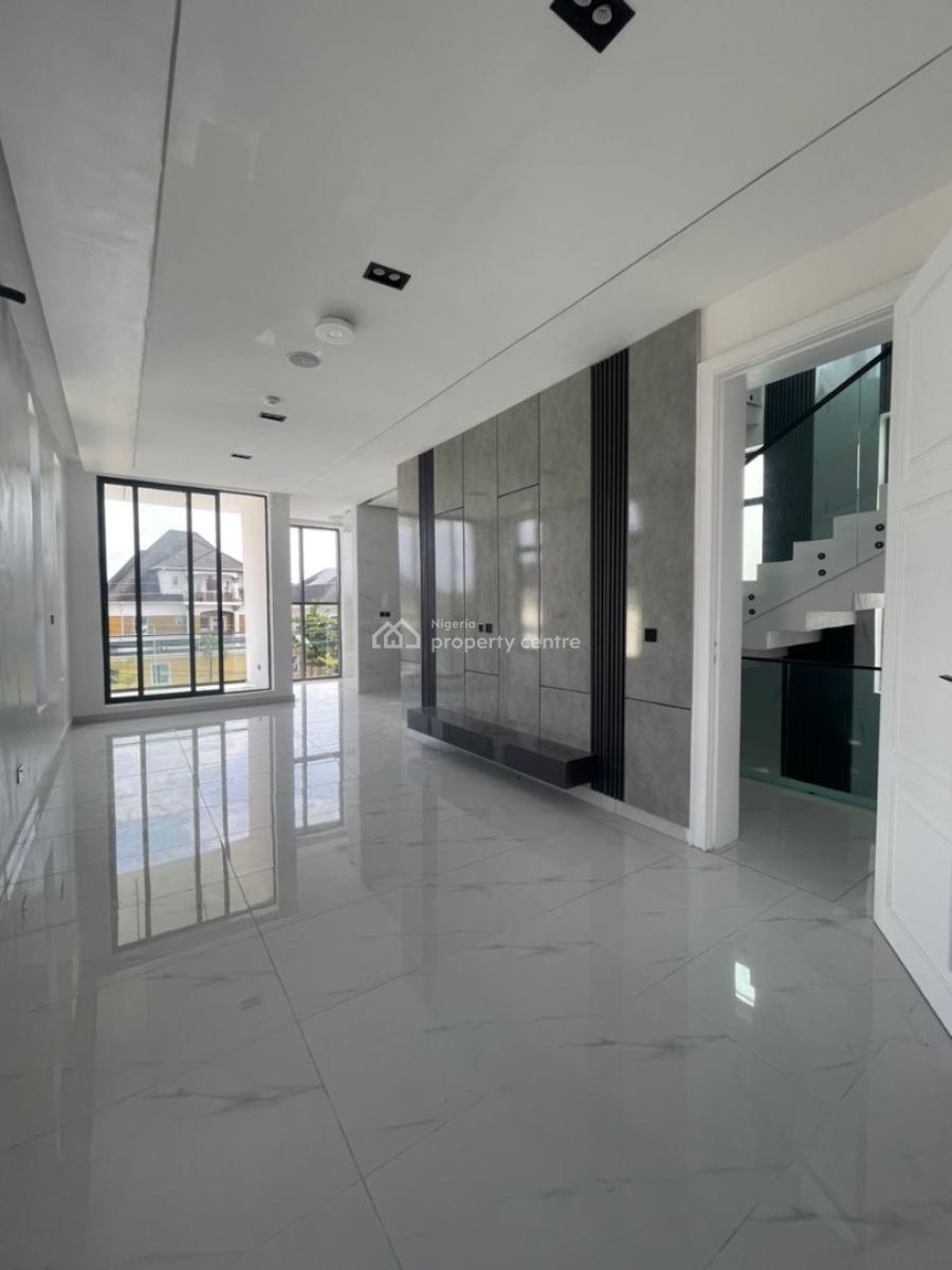 Exquisite 5 Bedroom Duplex with a Pool,bq.gym and Cinema, Chevron, Lekki, Lagos, House for Sale
