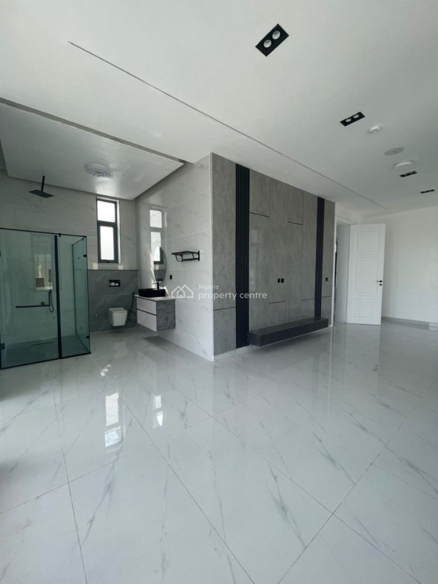 Exquisite 5 Bedroom Duplex with a Pool,bq.gym and Cinema, Chevron, Lekki, Lagos, House for Sale