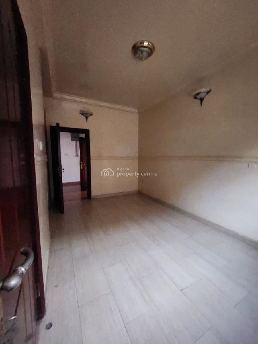 Well Maintained Serviced 3 Bedrooms Apartment+bq, Osapa London, Lekki, Lagos, Flat / Apartment for Rent