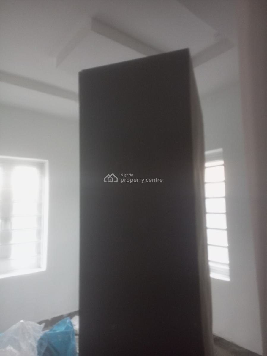 Luxury Newly Built 2 Bedroom, Bucknor Estate Jakande Axis, Isolo, Lagos, Flat / Apartment for Rent