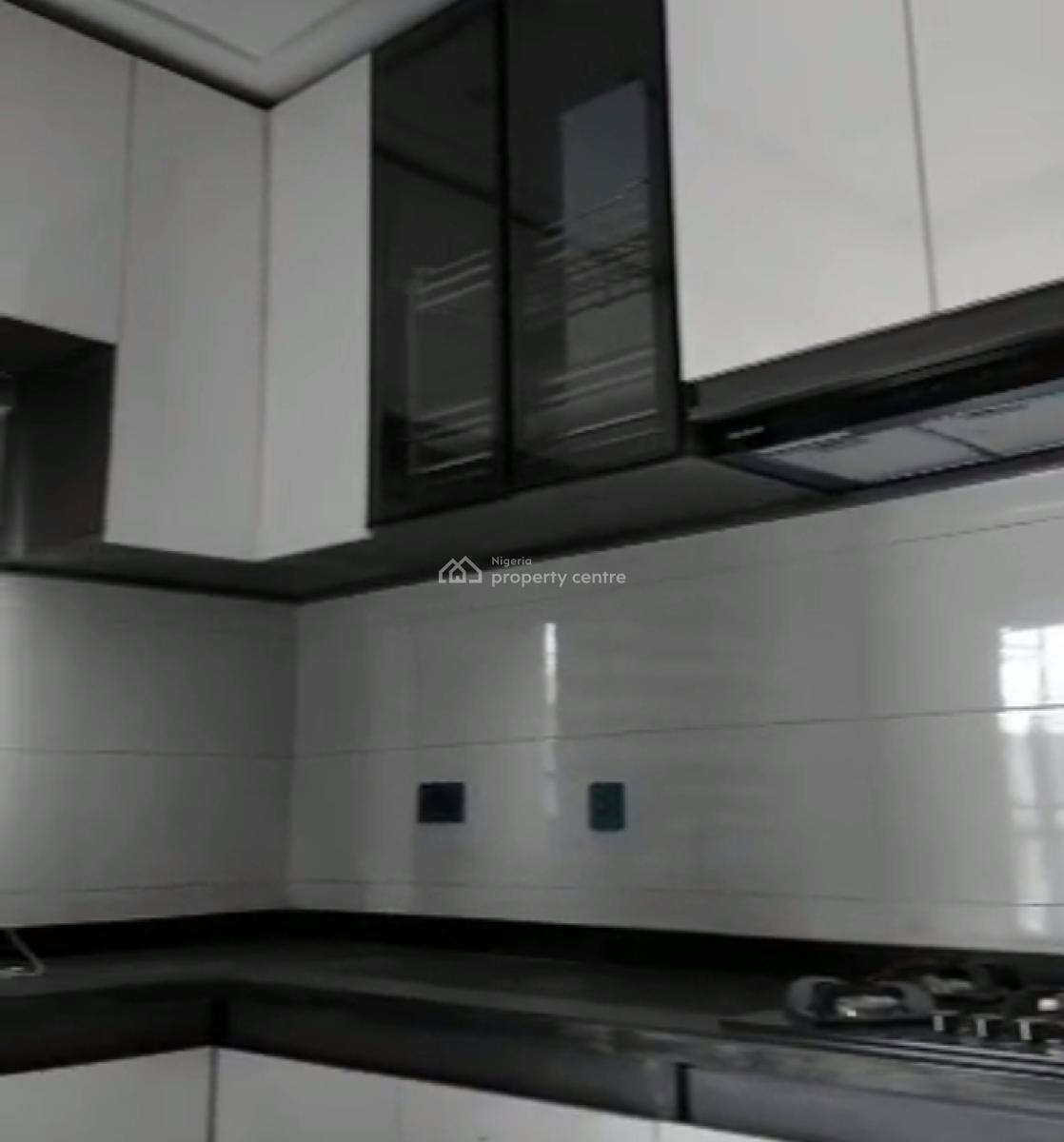 4 Bedroom Detached Duplex with 1 Bq Furnished., Airport Road, Lugbe District, Abuja, Detached Duplex for Sale