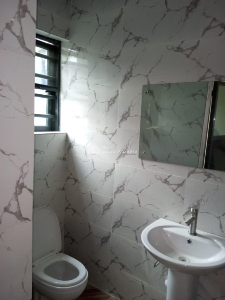 Executive Nice and Spacious New 3 Bedroom  Apartment, Off Pedro Road, Shomolu, Lagos, Flat / Apartment for Rent