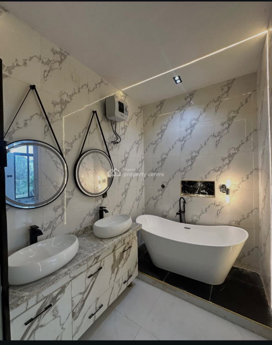 5 Bedroom Detached House with a Bq and Pool, Lekki, Ajah, Lagos, Detached Duplex for Sale