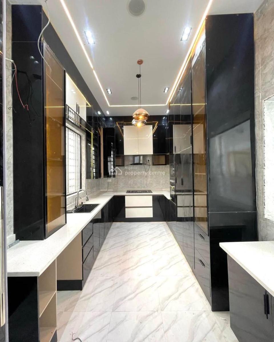 Elegant 5 Bedroom Duplex with a Bq, Pool in an Estate, Chevron, Lekki, Lagos, House for Sale
